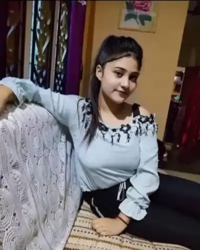 Call Girls Service in Lajpat Nagar