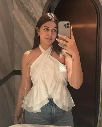 Call Girl Lajpat Nagar